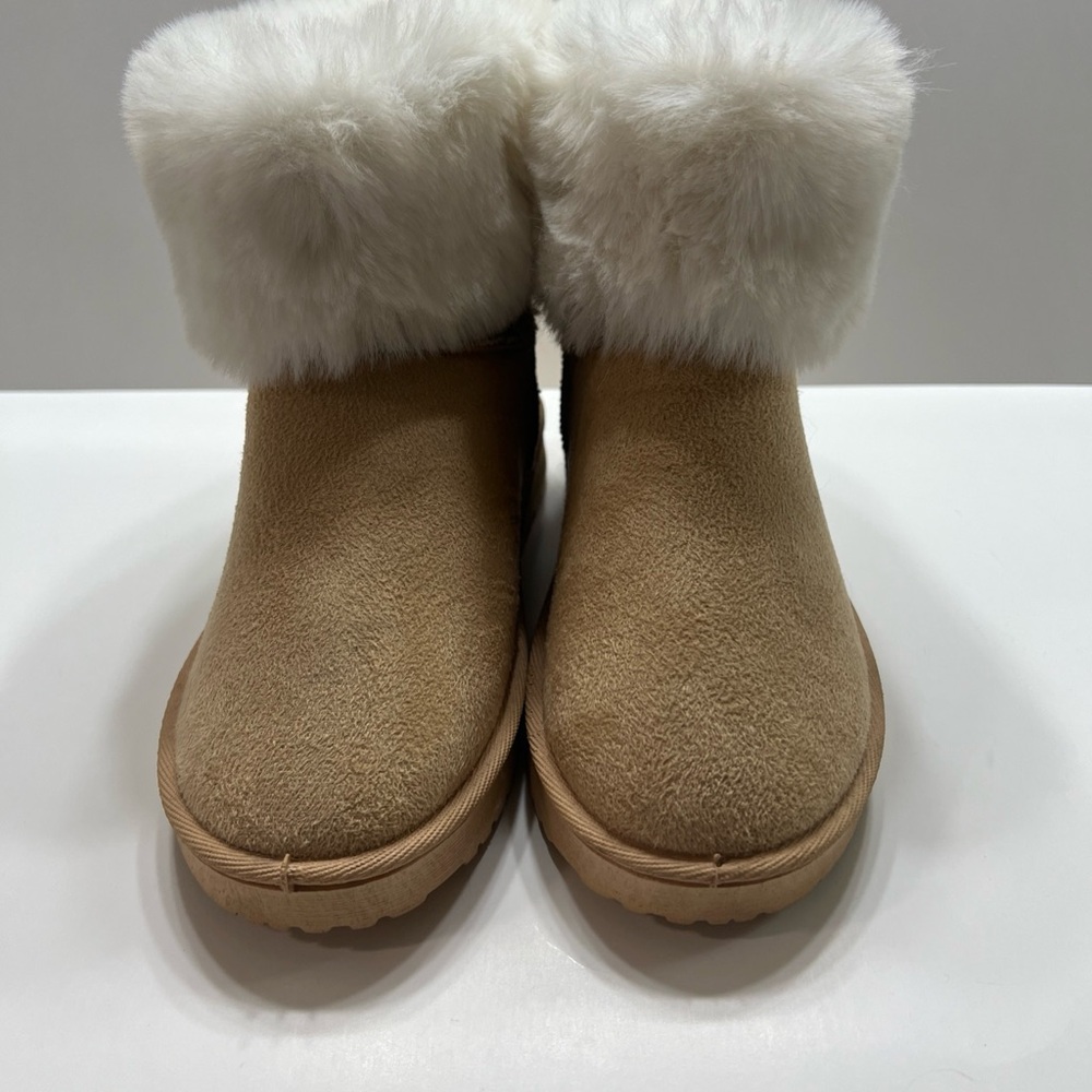 Women's Tan Fur-Lined Boots